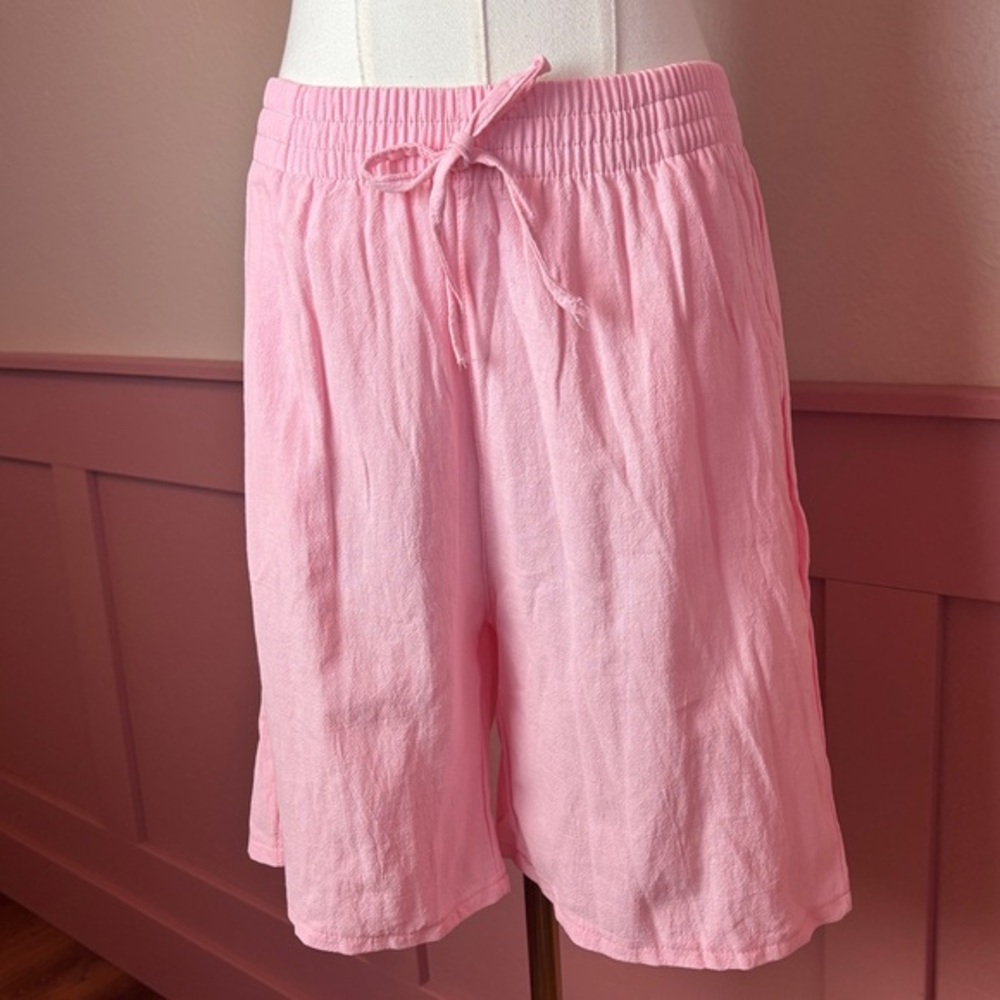 Women's pink highwaisted shorts nwot sz small / medium  lounge